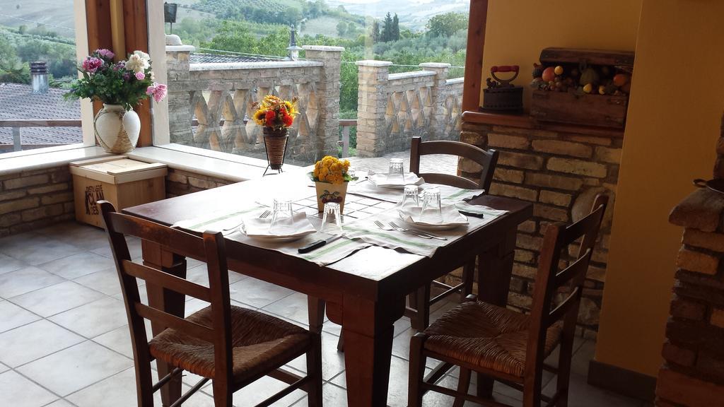 皮内托Agriturismo Col Morino住宿加早餐旅馆 外观 照片