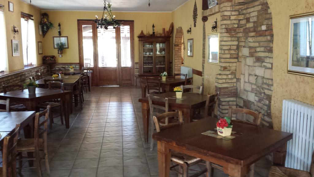 皮内托Agriturismo Col Morino住宿加早餐旅馆 外观 照片