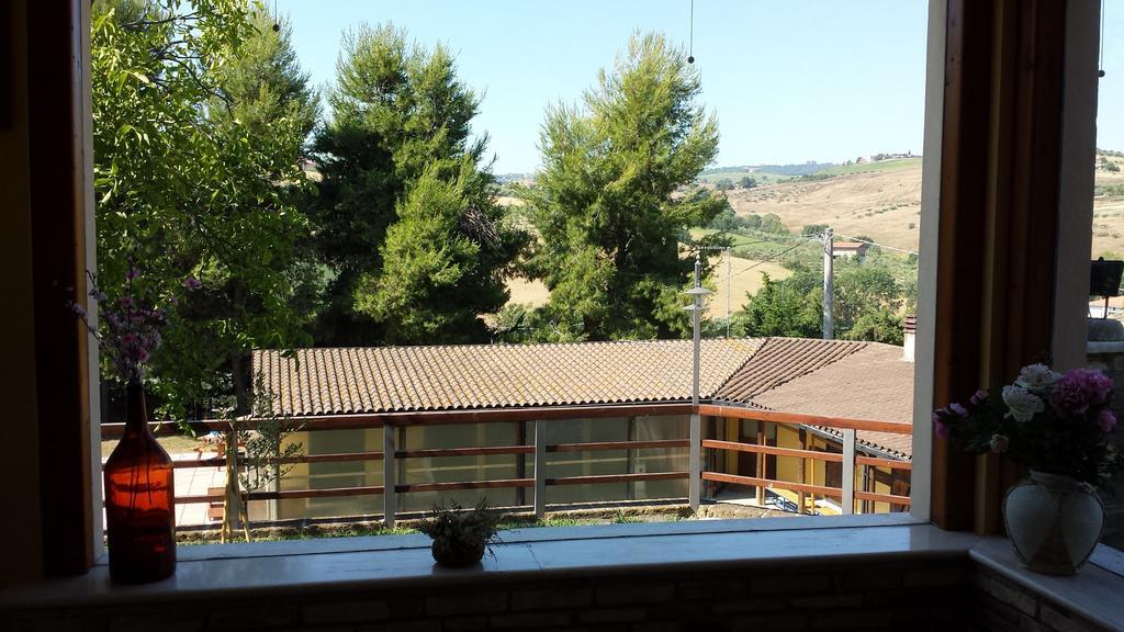 皮内托Agriturismo Col Morino住宿加早餐旅馆 外观 照片
